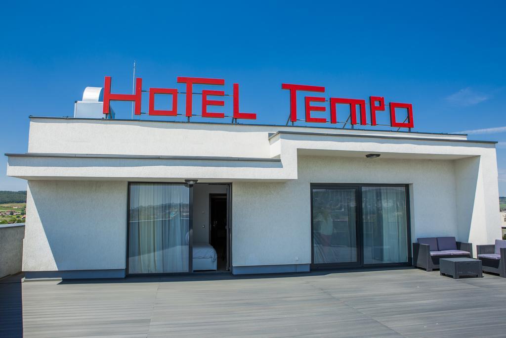 Hotel Tempo Тиргу-Муреш Екстер'єр фото